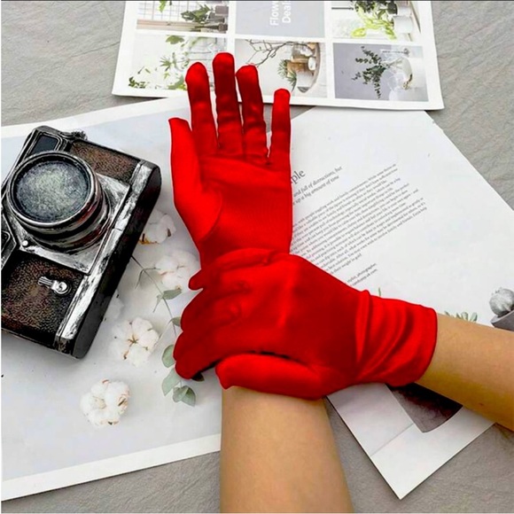 NWT Unisex Devil Red Halloween Cape With Hood For Adults, Single Layer - Picture 9 of 10